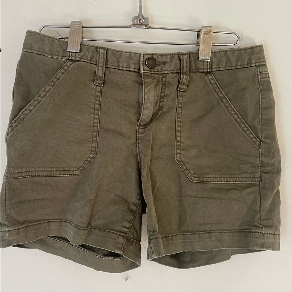 Army green cargo shorts